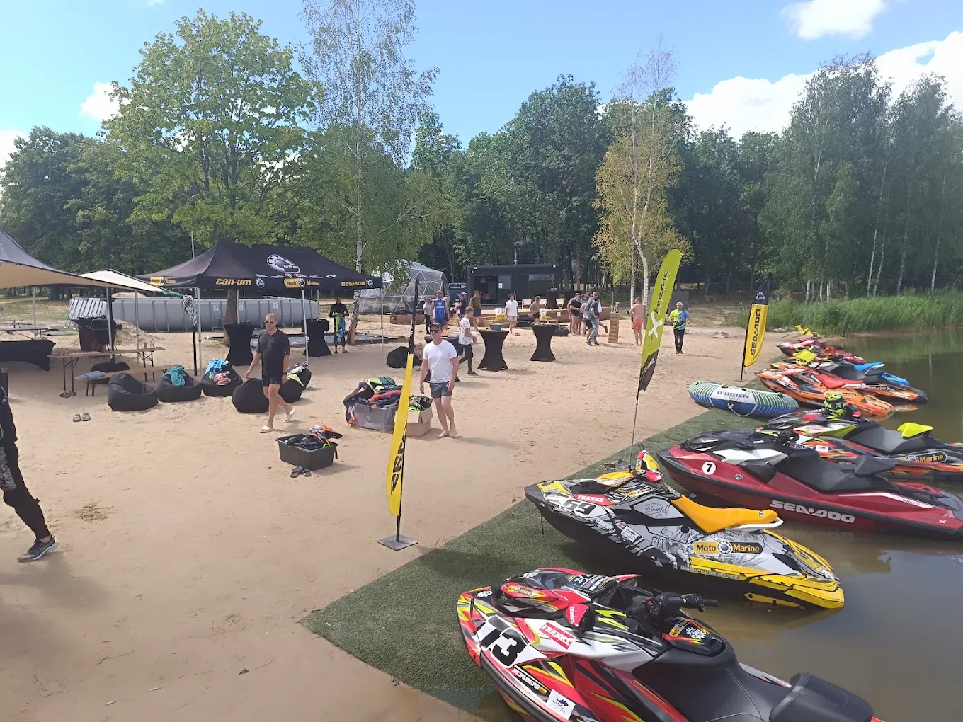 Extreme Delight base in Elektrėnai — jet skis and boats for corporate events